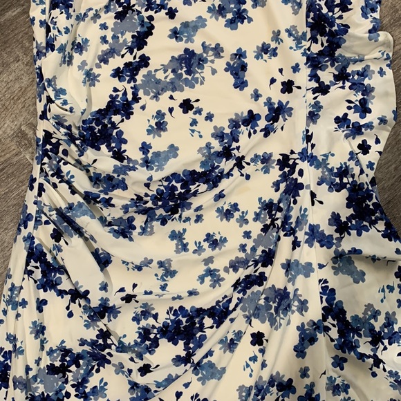 Cocktail dress - Picture 2 of 8